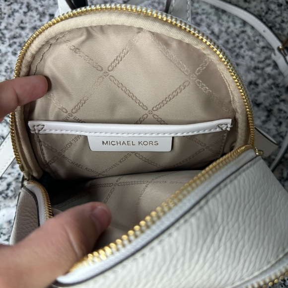 Michael Kors NEW! White and Gold Women\'s Brooklynn Small Backpack main image 12